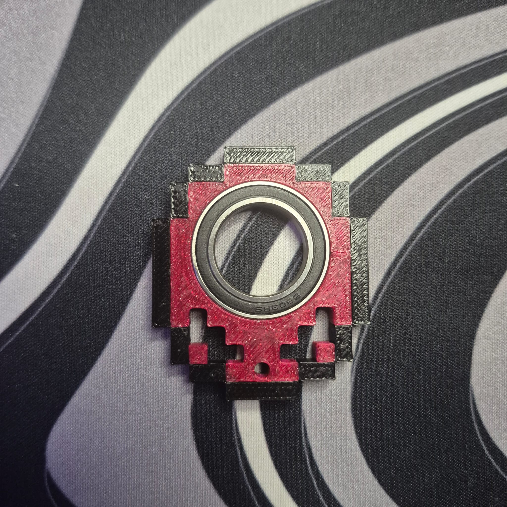 KEYSPINNER - GALAXY RED